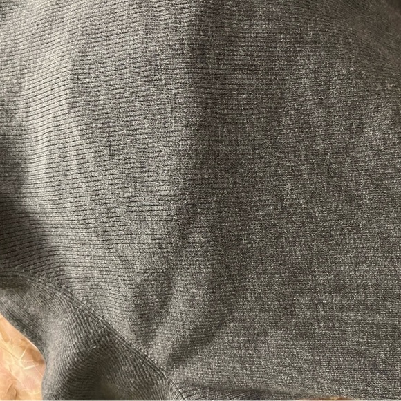 Tory Burch Gray Ribbed Knit Merino Wool Turtleneck Sweater size XL - Picture 5 of 9